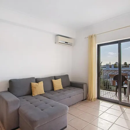 T1 Vista Alegre 公寓 *